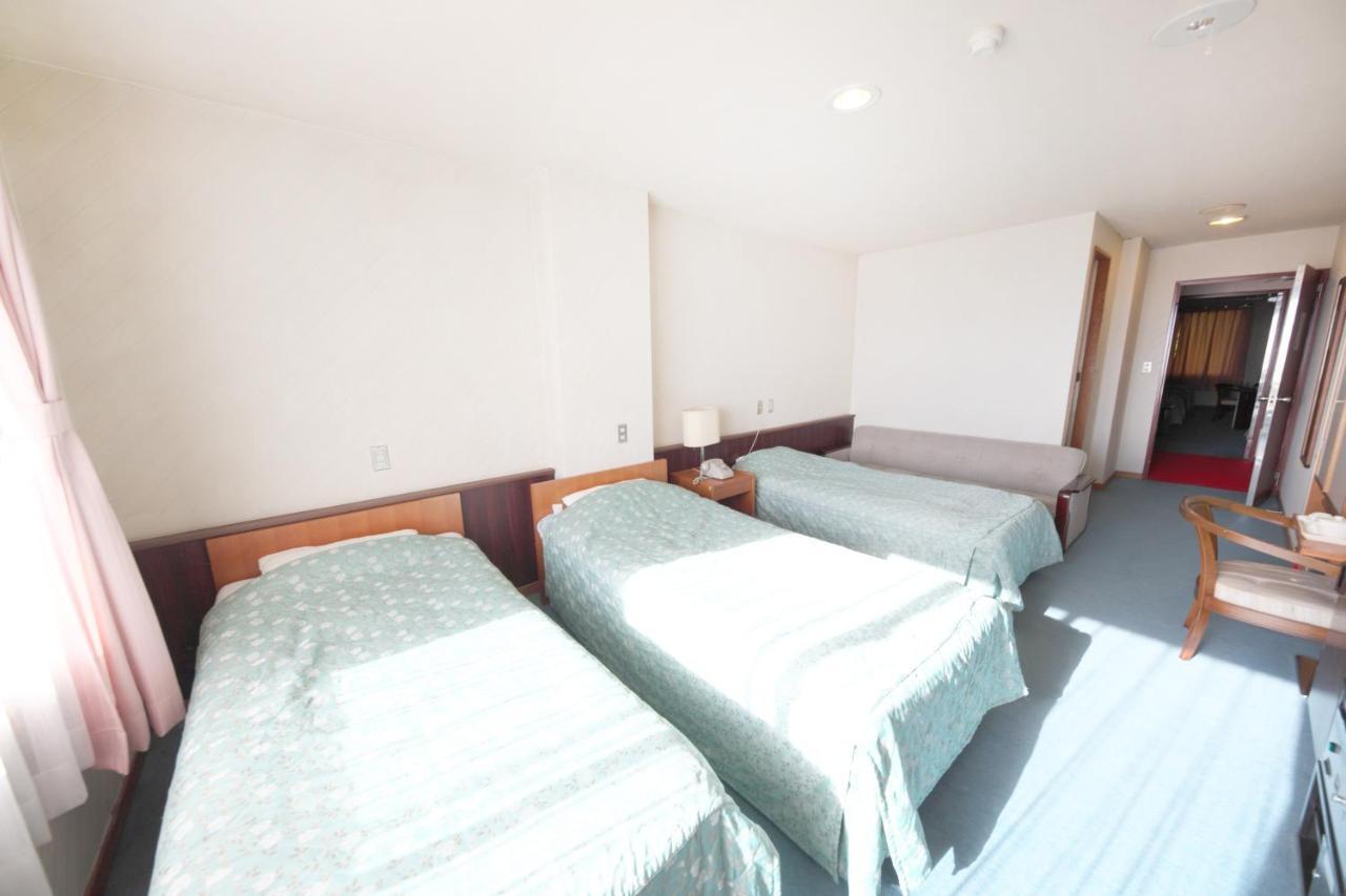 Shiga Swiss Inn Shiga Kogen Esterno foto