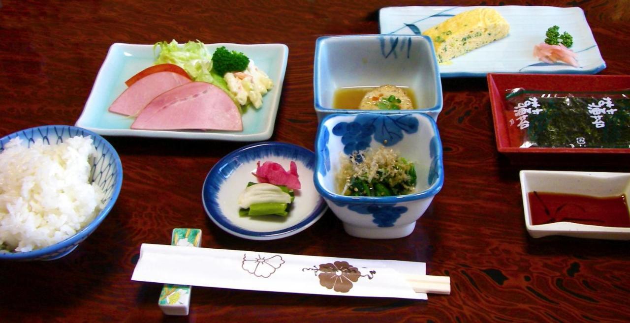Shiga Swiss Inn Shiga Kogen Esterno foto